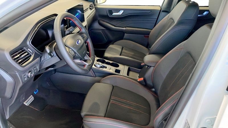 Ford Kuga bild 3