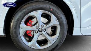 Ford Kuga bild 9