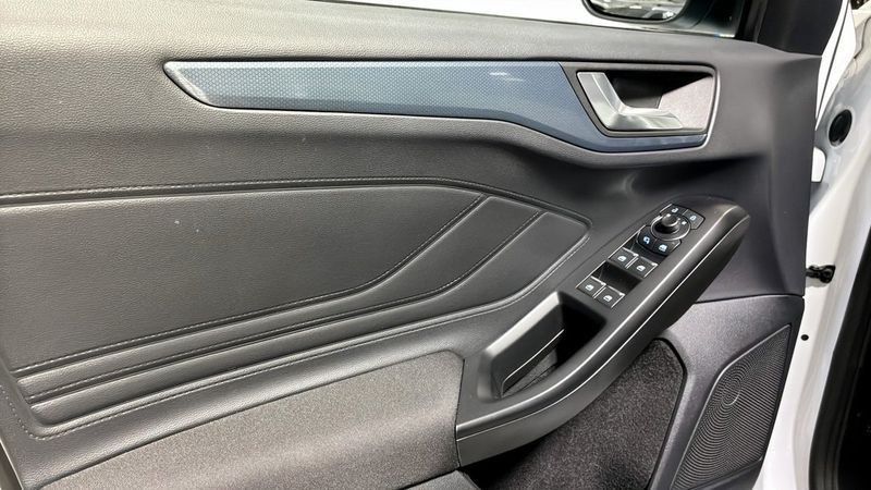 Ford Focus bild 11