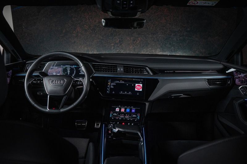 Audi Q8 e-tron bild 21