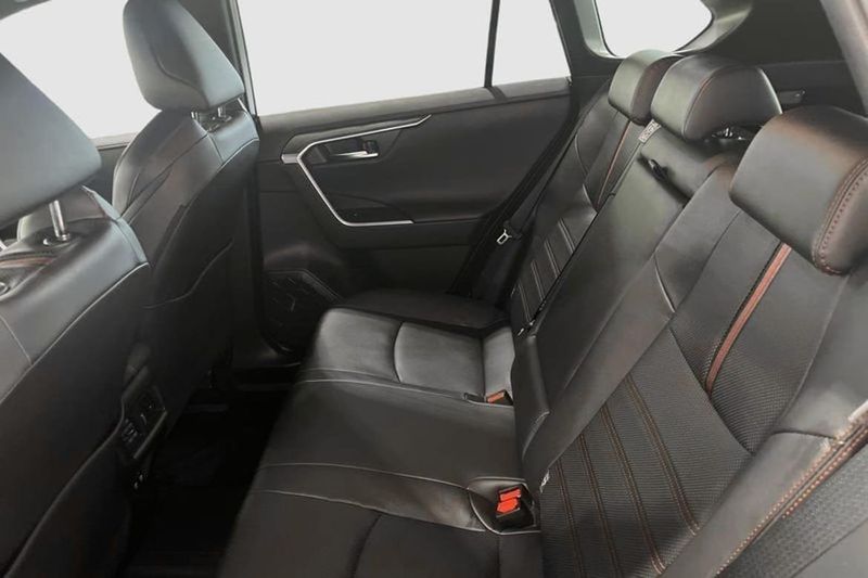 Toyota RAV4 bild 9