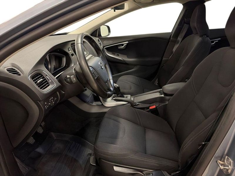 Volvo V40 bild 8