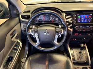 Mitsubishi L200 bild 13