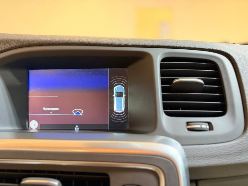 Volvo V60 bild 18