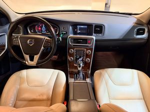 Volvo V60 bild 7