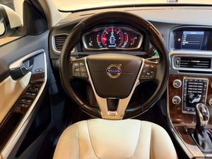 Volvo V60 bild 8