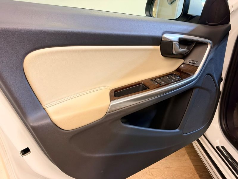Volvo V60 bild 12
