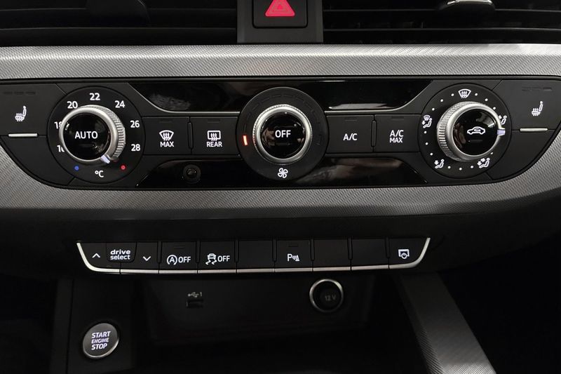 Audi A4 bild 16