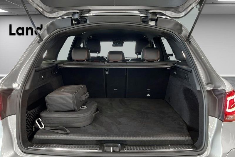 Mercedes GLC300 bild 14