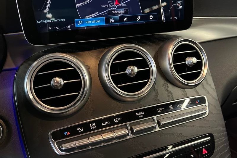 Mercedes GLC300 bild 13
