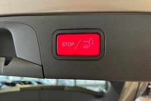 Mercedes GLC300 bild 15