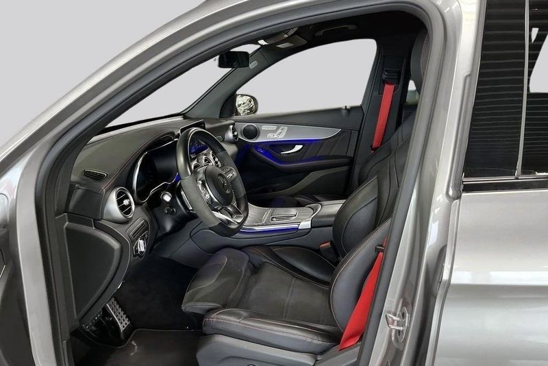 Mercedes GLC300 bild 8