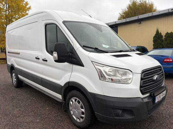 Ford Transit 350 2.0 TDCi 170 hk L3H2 Skåp Nybes/Dragkrok/Värmare - 2018