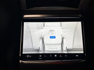 Tesla Model X bild 32