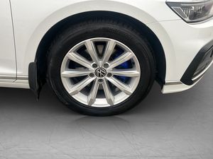 Volkswagen Passat bild 10