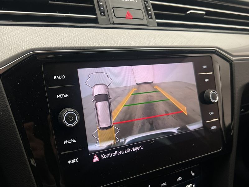 Volkswagen Passat bild 22