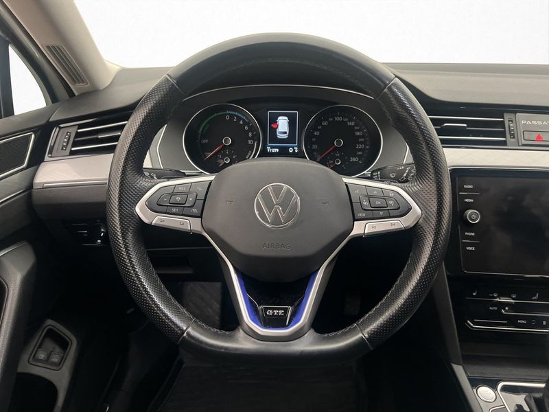 Volkswagen Passat bild 20
