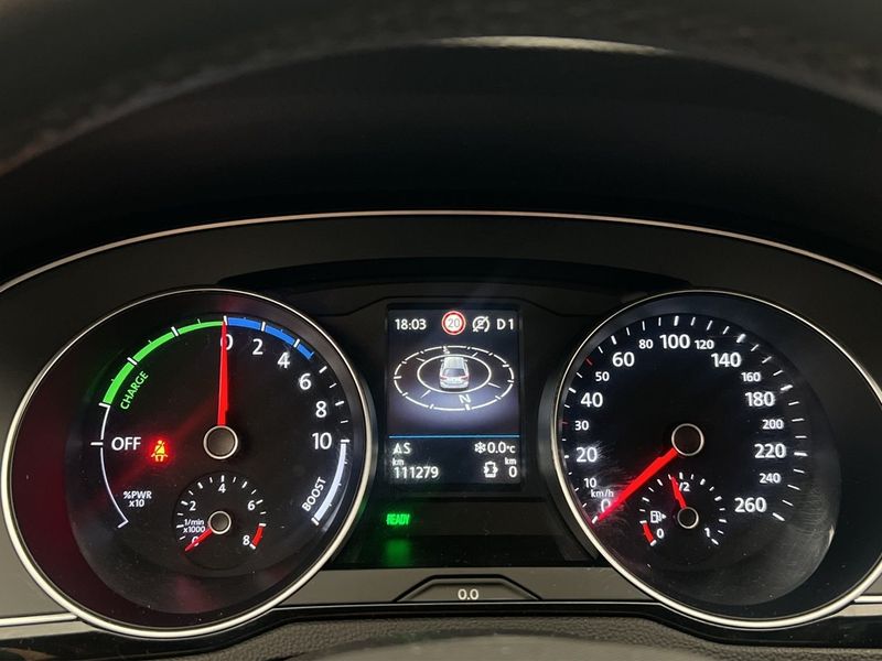 Volkswagen Passat bild 21