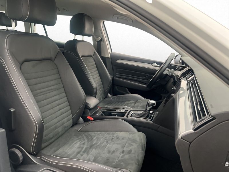 Volkswagen Passat bild 15