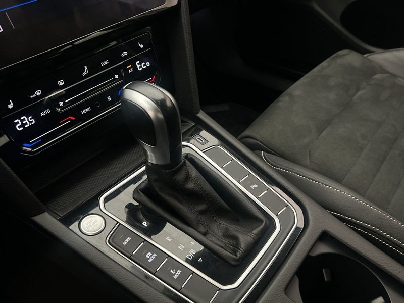 Volkswagen Passat bild 26