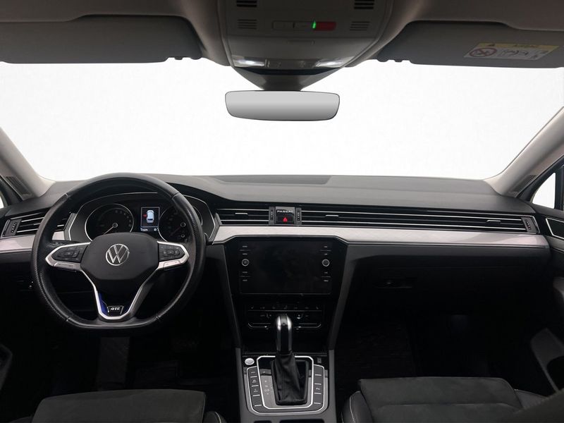 Volkswagen Passat bild 14