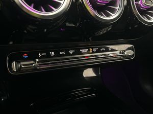 Mercedes CLA200 bild 24