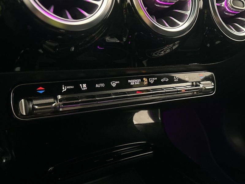 Mercedes CLA200 bild 24