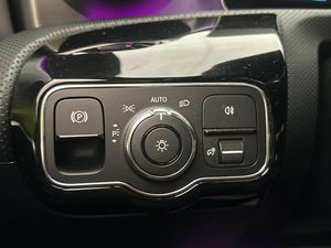 Mercedes CLA200 bild 35