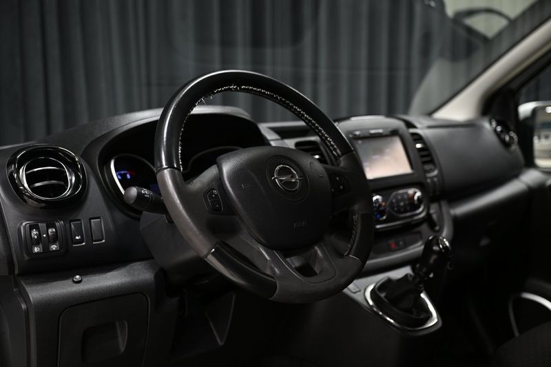 Opel Vivaro bild 13