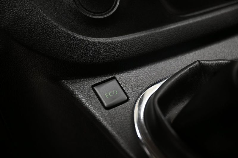 Opel Vivaro bild 21