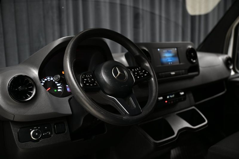 Mercedes Sprinter bild 12