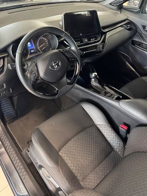 Toyota C-HR bild 10
