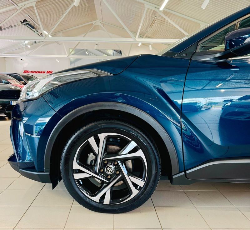 Toyota C-HR bild 7