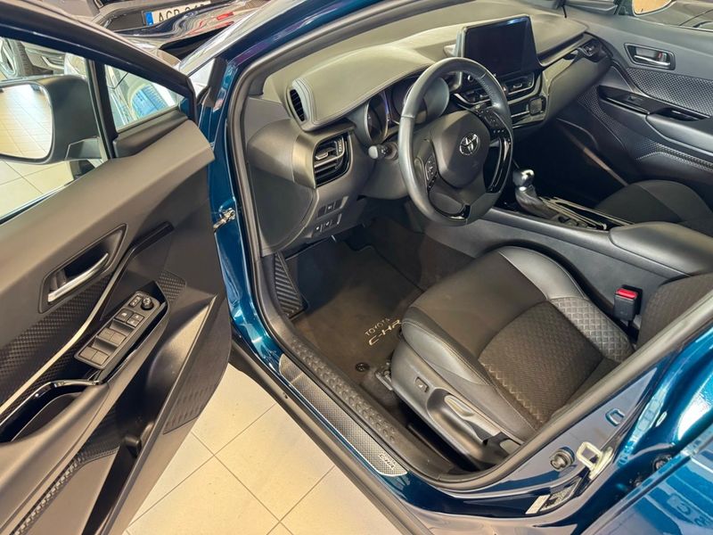 Toyota C-HR bild 3