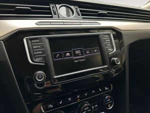 Volkswagen Passat bild 19