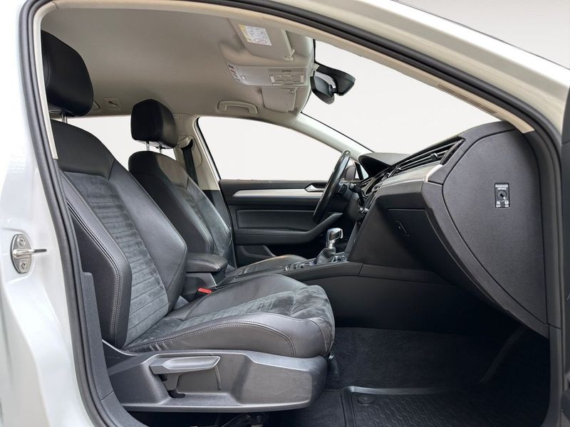Volkswagen Passat bild 16