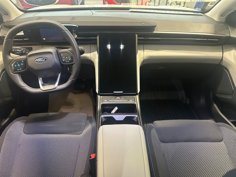 Ford Explorer bild 12