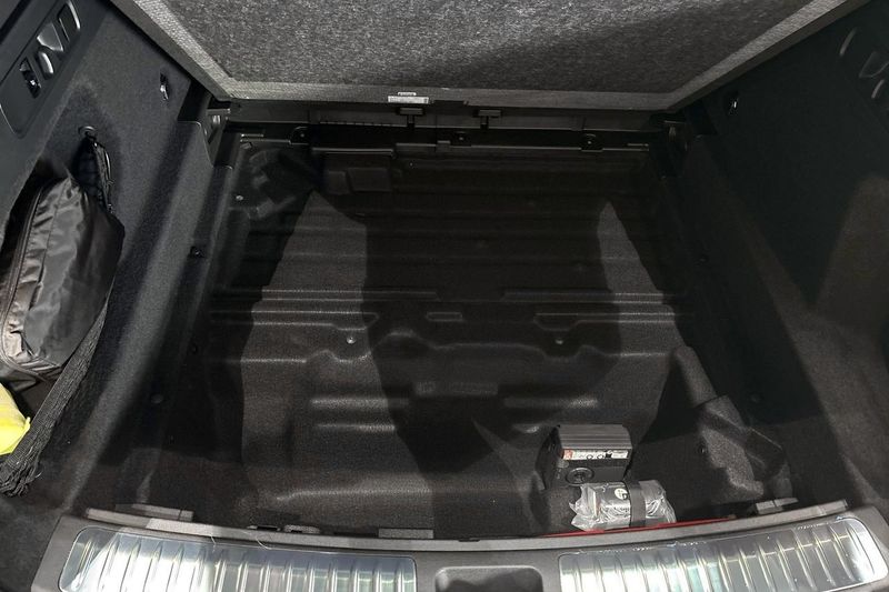 Mercedes GLC400 bild 16