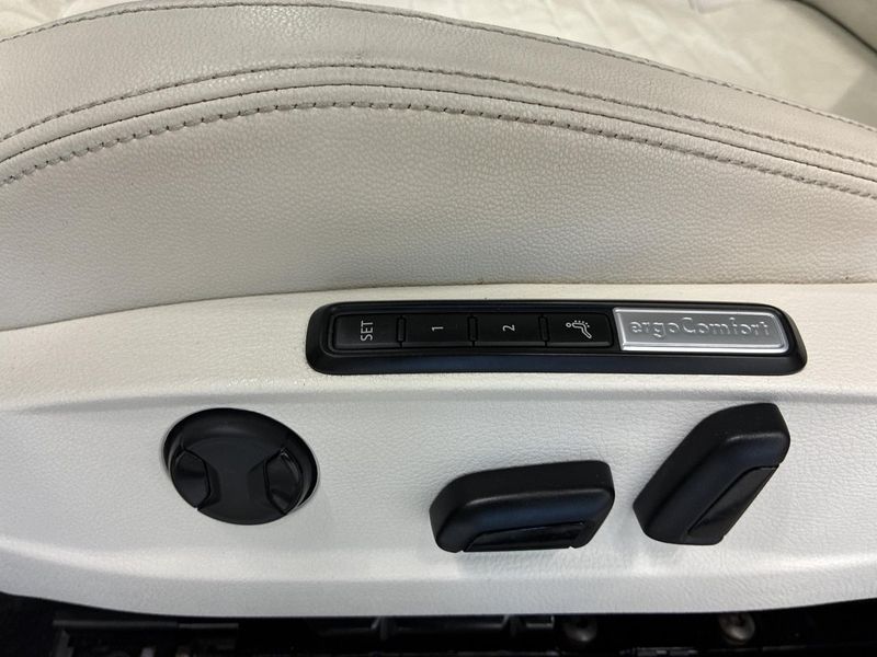 Volkswagen Passat bild 21