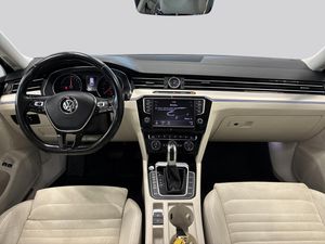 Volkswagen Passat bild 7