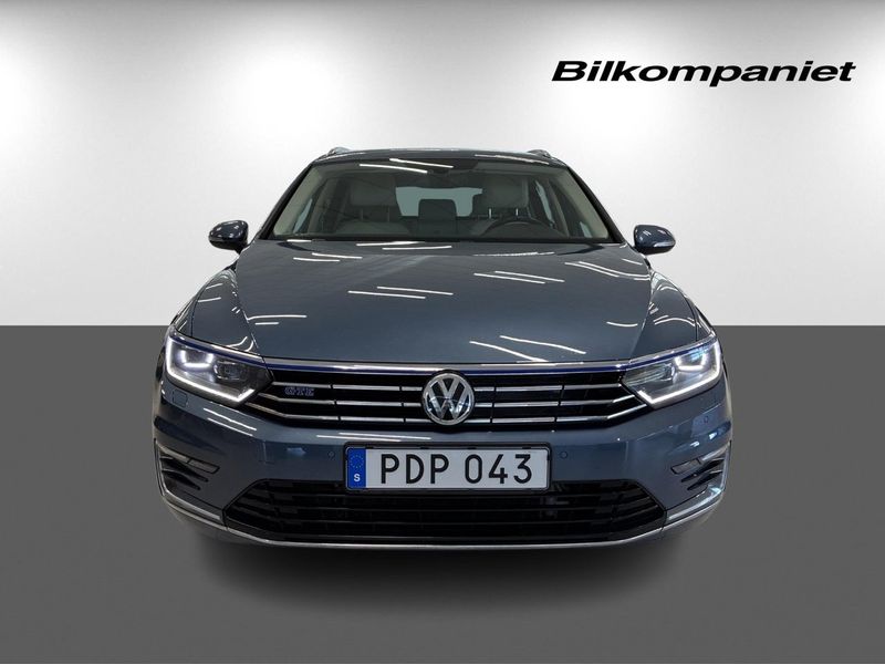 Volkswagen Passat bild 2