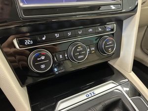 Volkswagen Passat bild 17