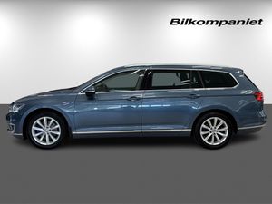 Volkswagen Passat bild 4