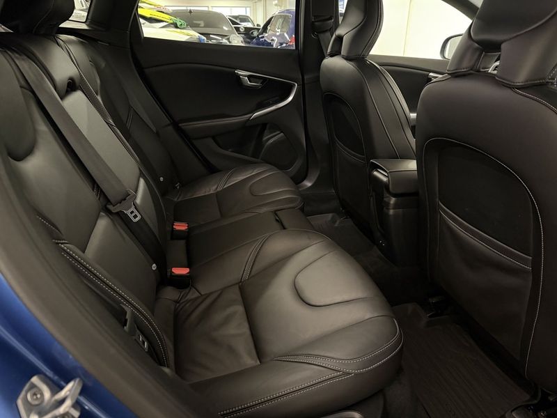 Volvo V40 bild 14
