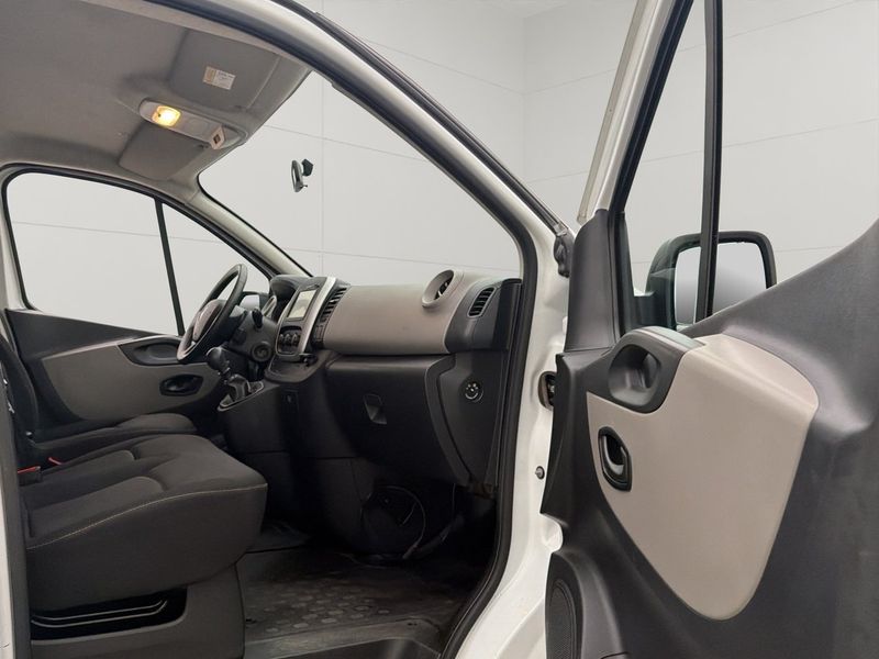 Renault Trafic bild 29