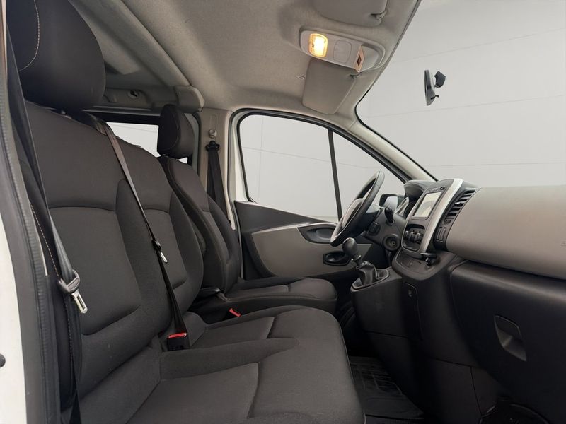 Renault Trafic bild 28