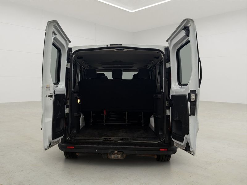 Renault Trafic bild 11
