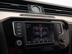 Volkswagen Passat bild 16