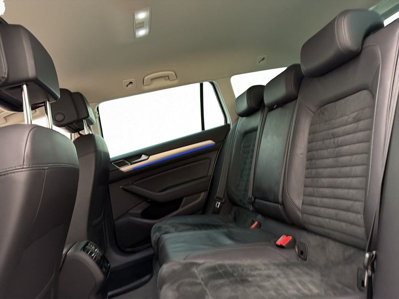 Volkswagen Passat bild 20