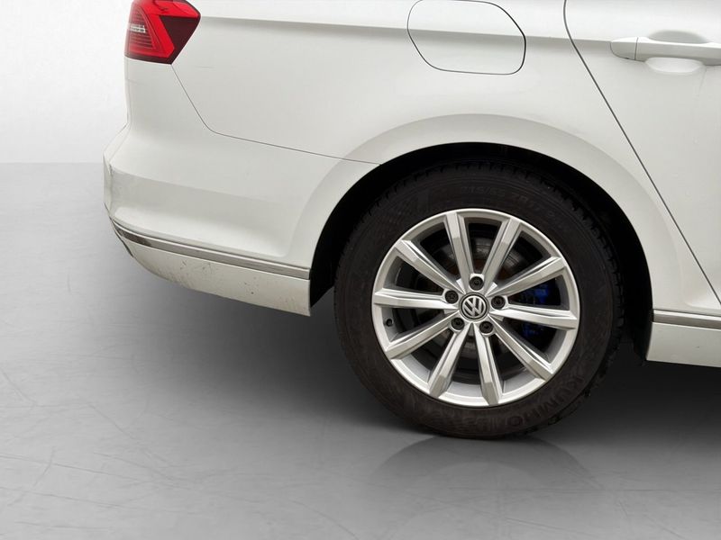 Volkswagen Passat bild 28